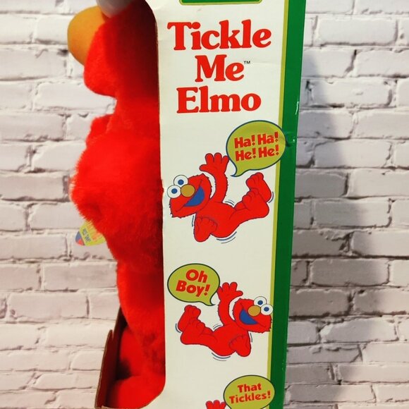 Vintage 1997  "Tickle Me Elmo" New in Box - Picture 10 of 11